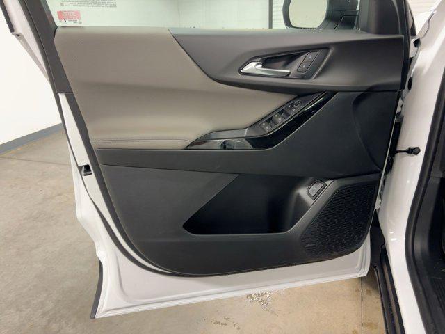 new 2026 Chevrolet Equinox car, priced at $34,061