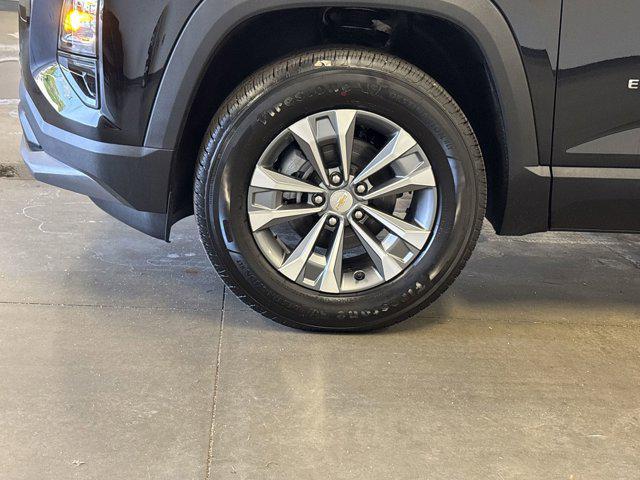 new 2026 Chevrolet Equinox car, priced at $29,493