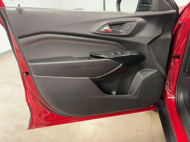 new 2026 Chevrolet Trax car, priced at $28,081