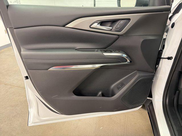 new 2026 Chevrolet Traverse car, priced at $45,441