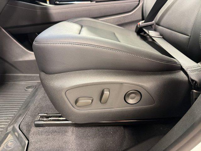 new 2026 Chevrolet Traverse car, priced at $45,441