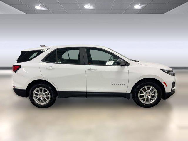 used 2023 Chevrolet Equinox car, priced at $21,497