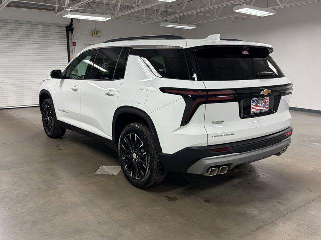 new 2026 Chevrolet Traverse car, priced at $43,843