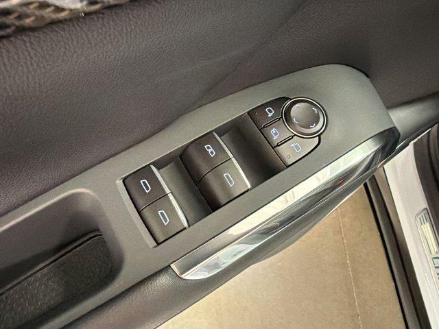 new 2026 Chevrolet Traverse car, priced at $60,011