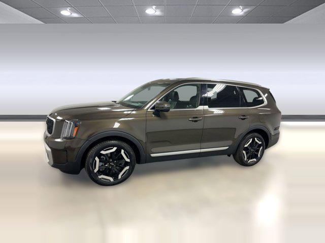 used 2024 Kia Telluride car, priced at $38,497