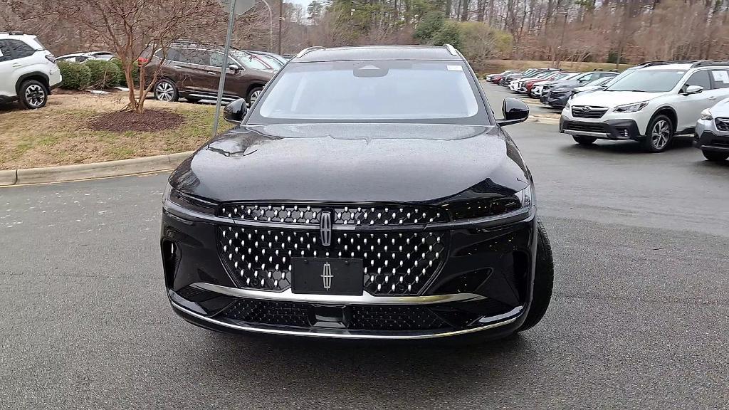 used 2024 Lincoln Nautilus car, priced at $45,997