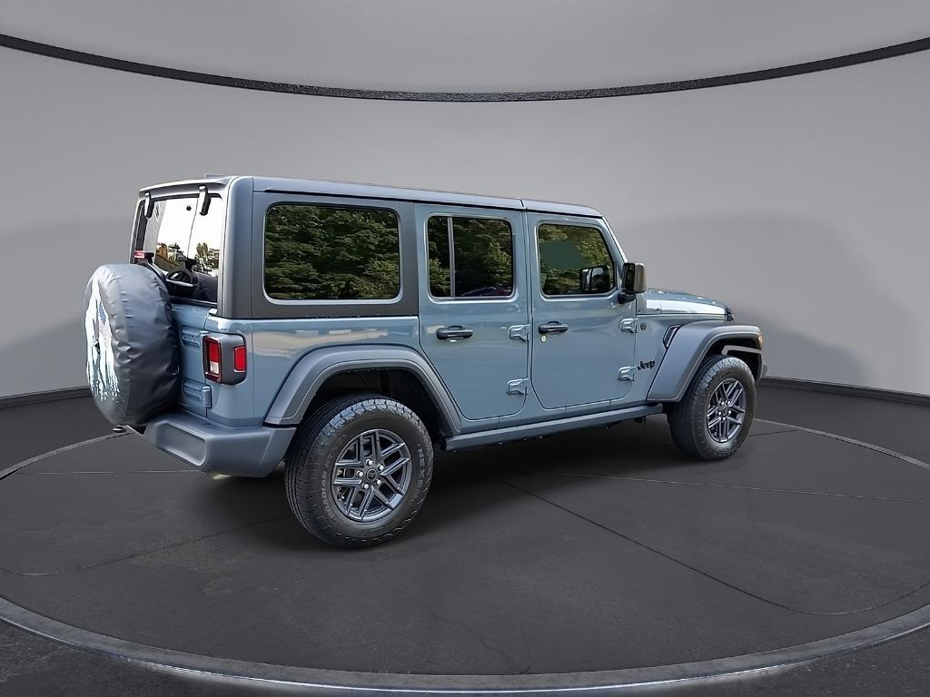 used 2024 Jeep Wrangler car, priced at $33,387