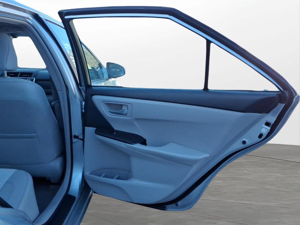 used 2016 Toyota Camry Hybrid car, priced at $13,987