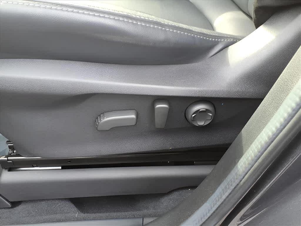 used 2024 Subaru Ascent car, priced at $37,899