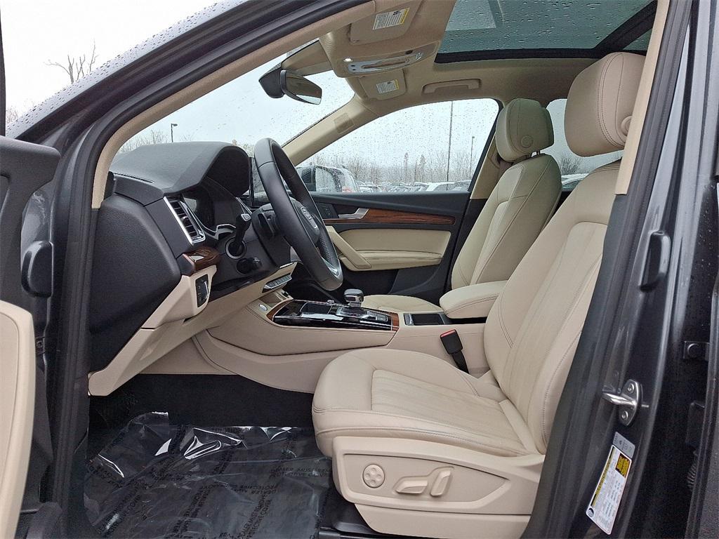 used 2022 Audi Q5 car, priced at $27,950