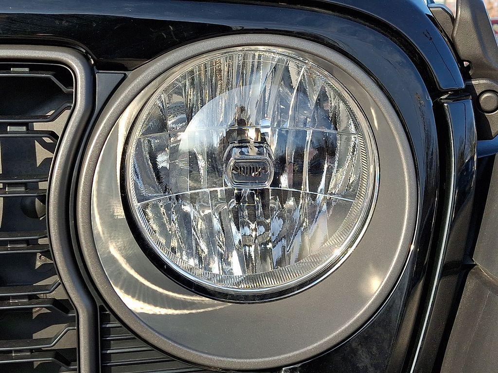 used 2025 Jeep Wrangler 4xe car, priced at $38,500