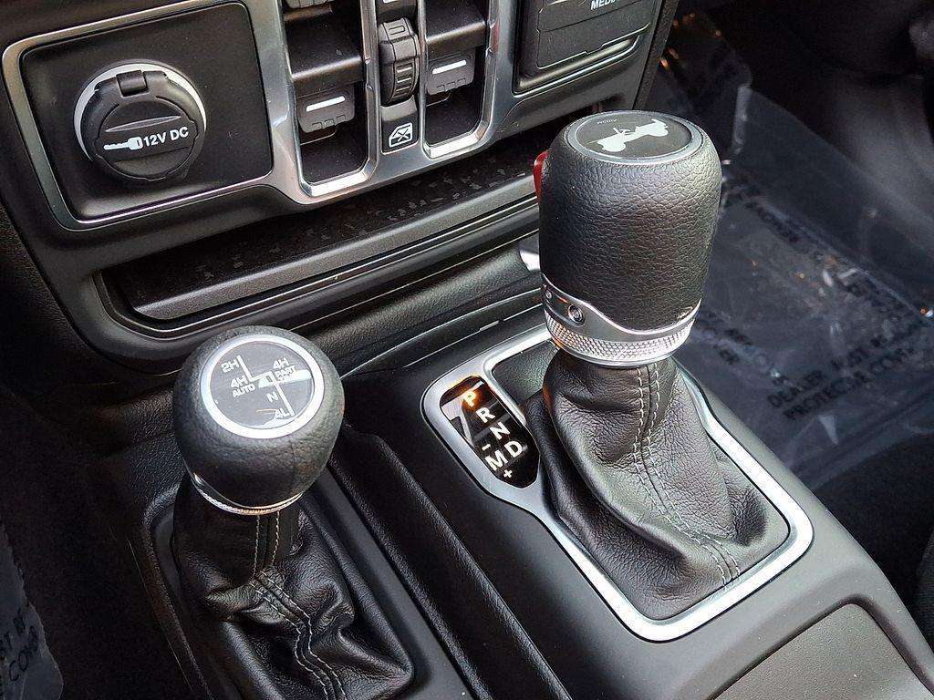 used 2025 Jeep Wrangler 4xe car, priced at $38,500