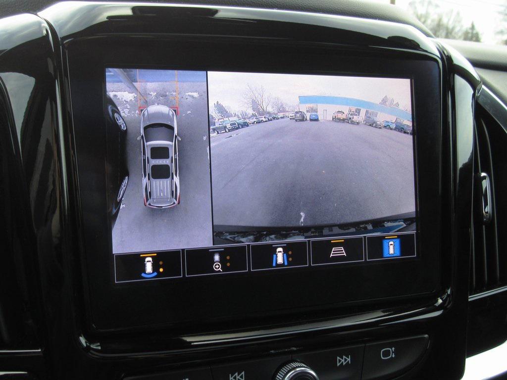 used 2023 Chevrolet Traverse car, priced at $38,994