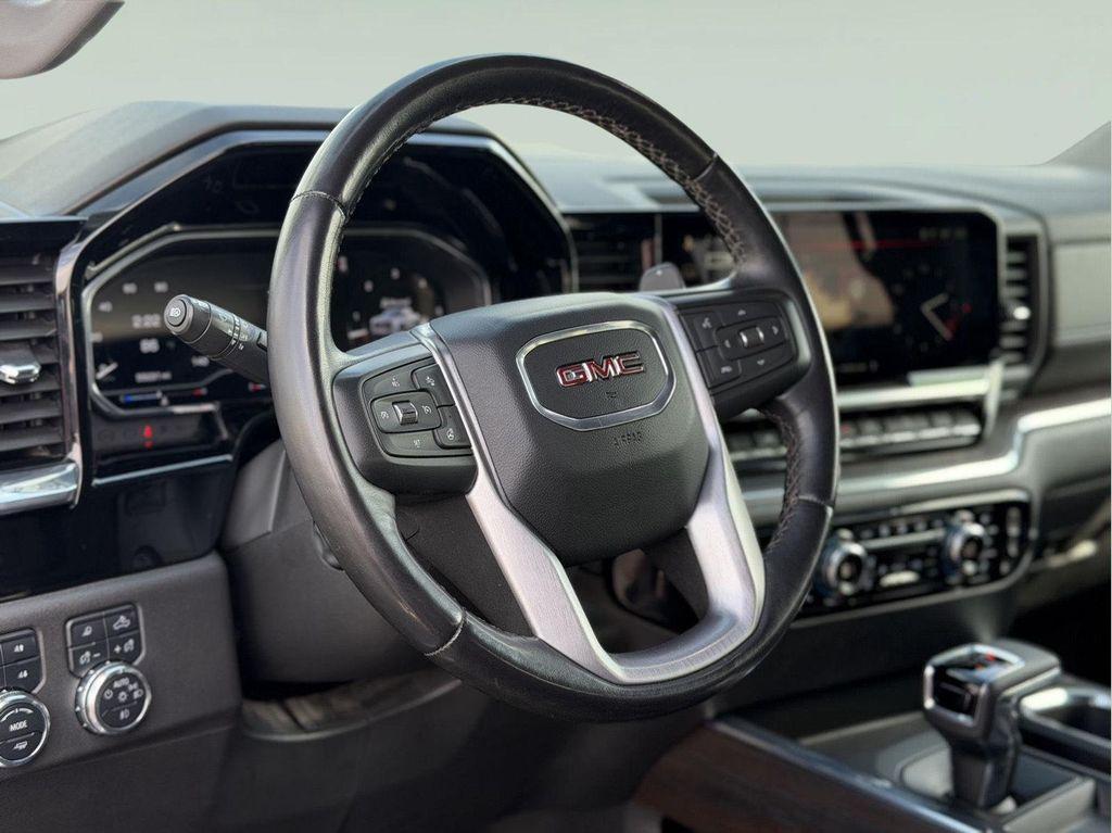 used 2023 GMC Sierra 1500 car, priced at $40,100