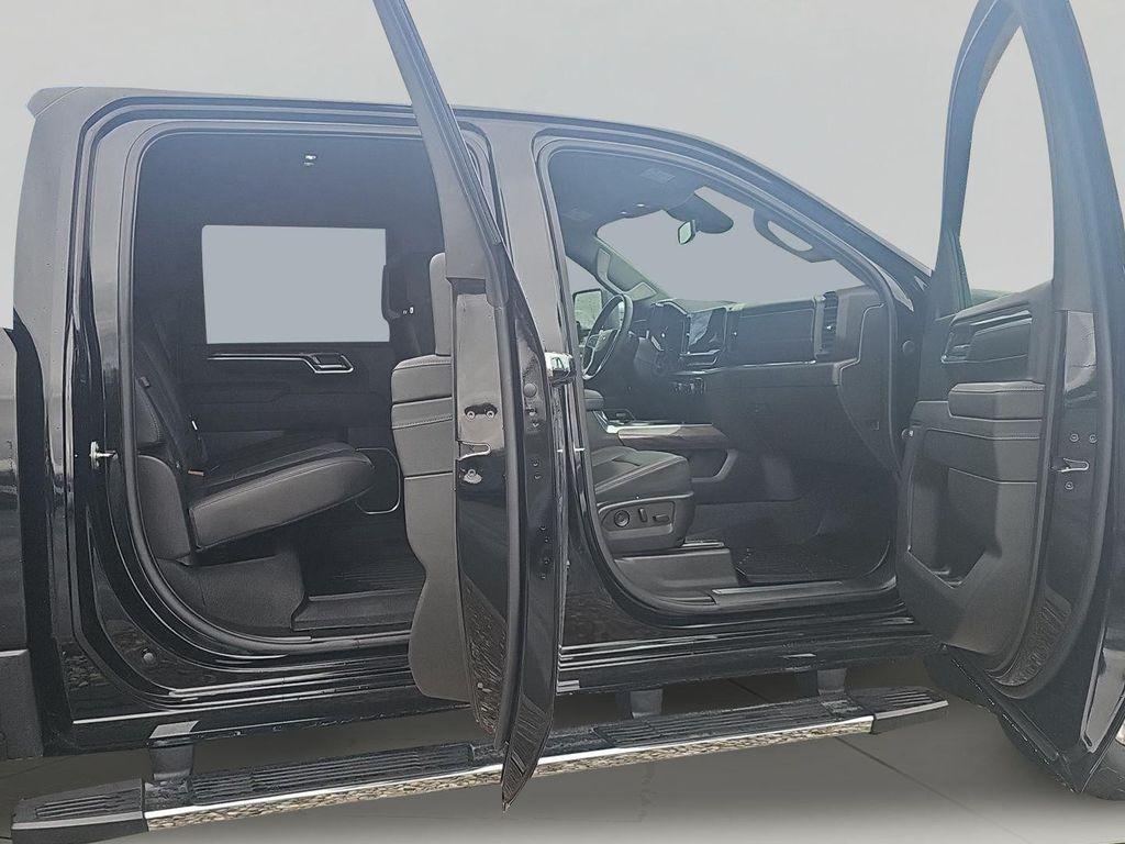 used 2024 Chevrolet Silverado 2500 car, priced at $68,495