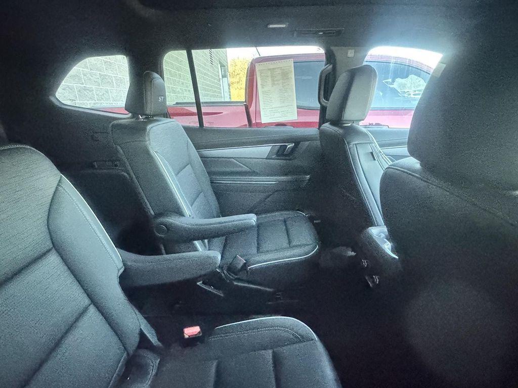 used 2025 Buick Enclave car, priced at $39,919