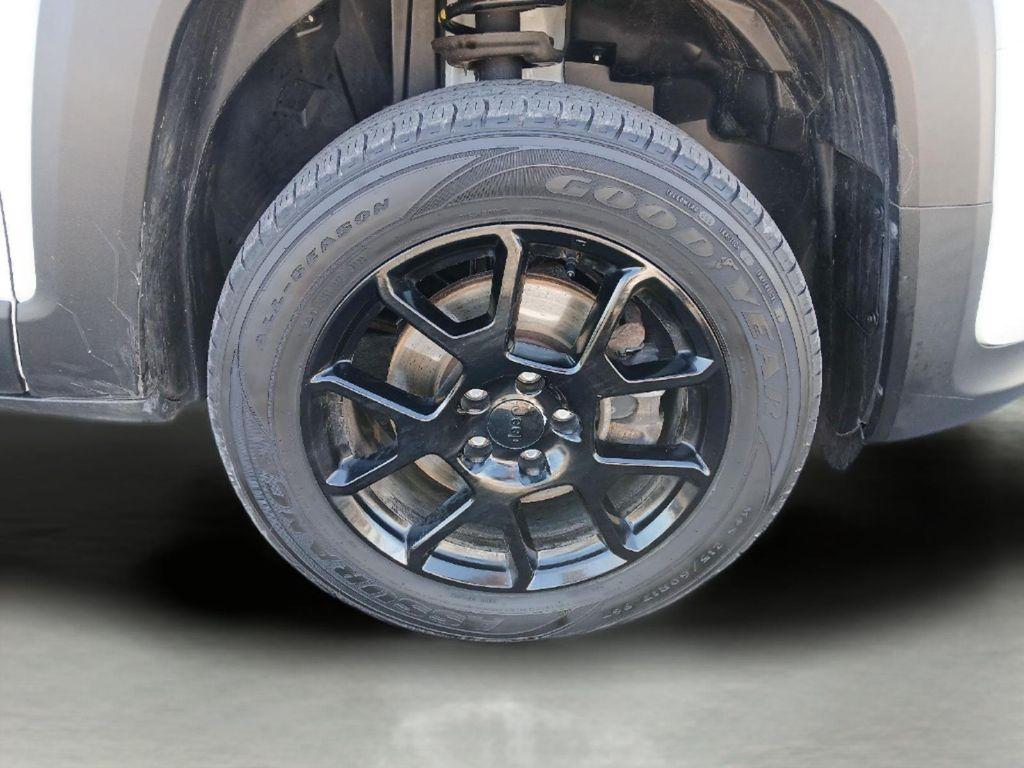 used 2020 Jeep Renegade car, priced at $15,984