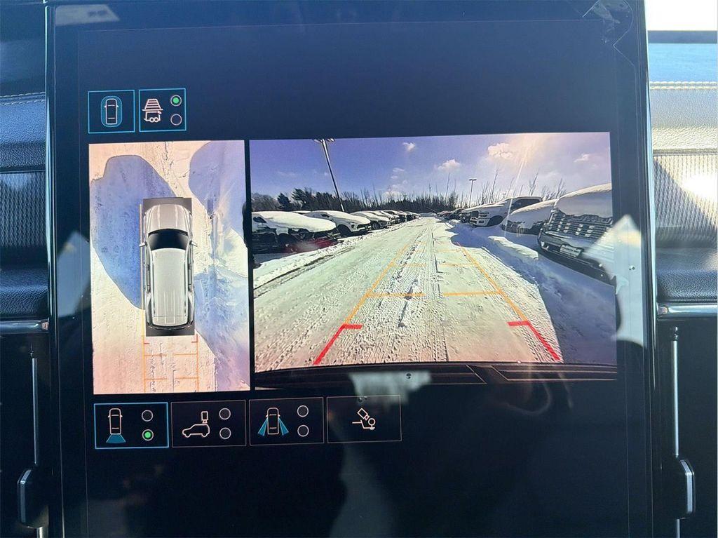 used 2025 GMC Yukon car, priced at $66,995