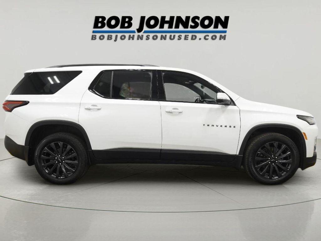 used 2023 Chevrolet Traverse car, priced at $37,109