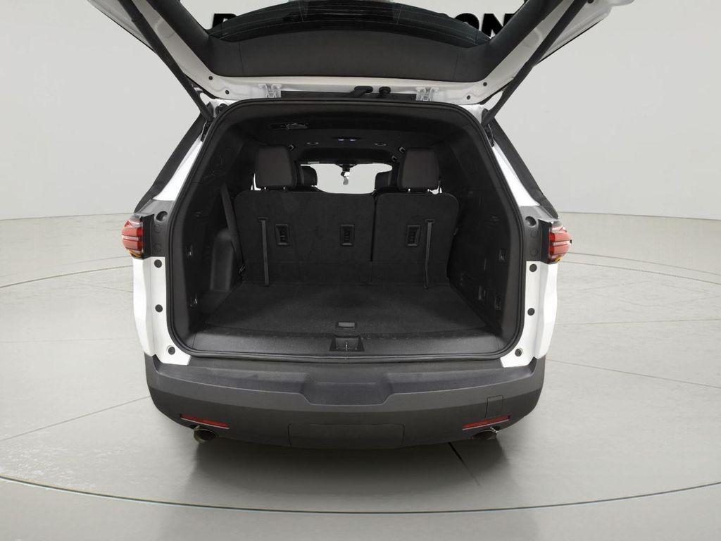 used 2023 Chevrolet Traverse car, priced at $37,109