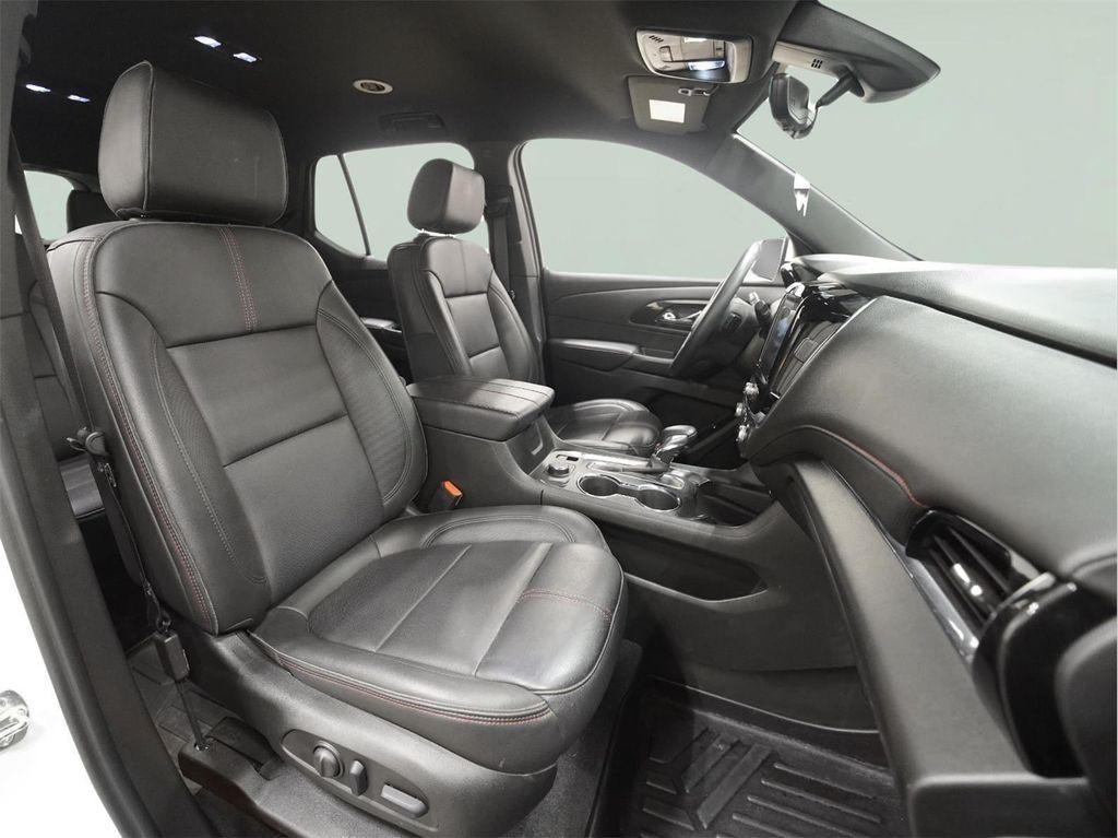used 2023 Chevrolet Traverse car, priced at $37,109