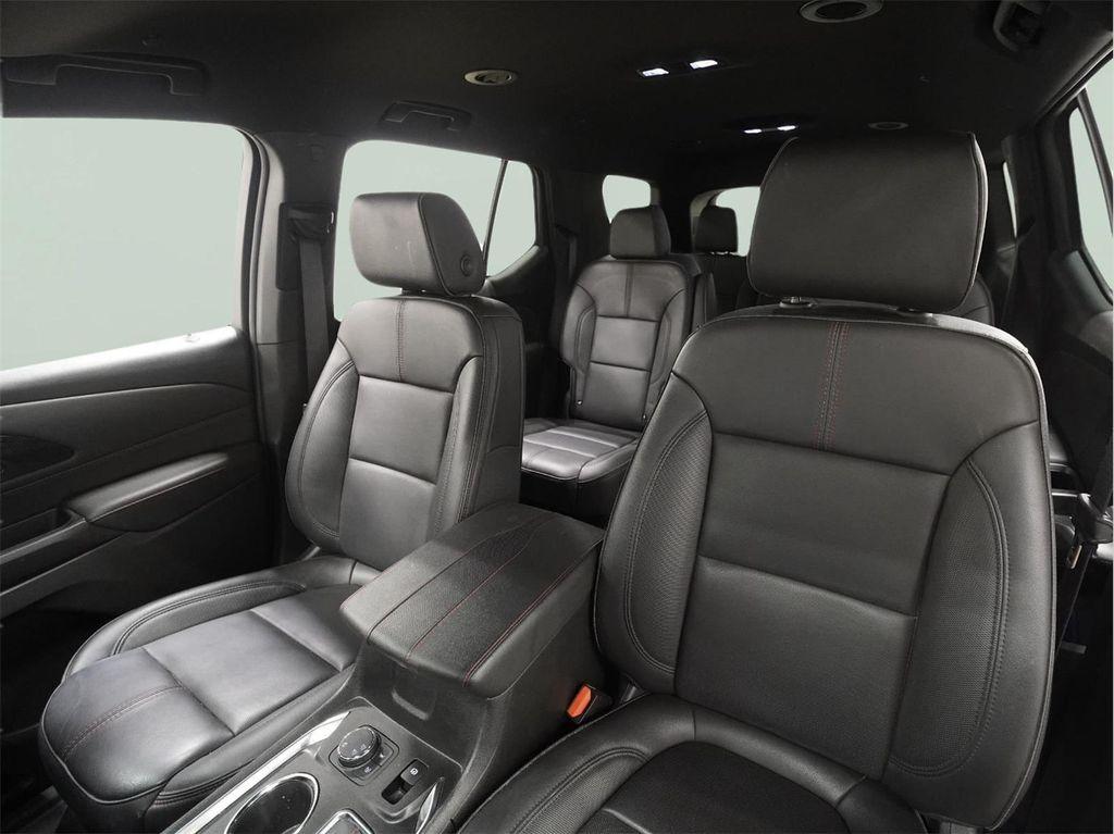 used 2023 Chevrolet Traverse car, priced at $37,109