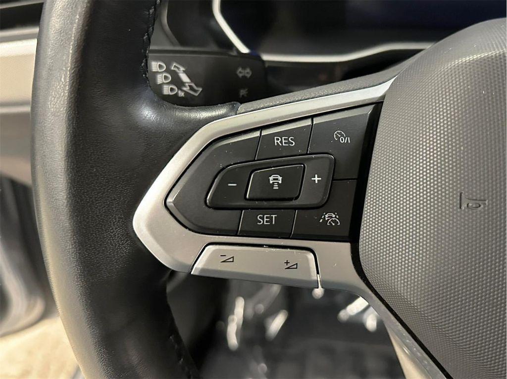 used 2024 Volkswagen Jetta car, priced at $16,500