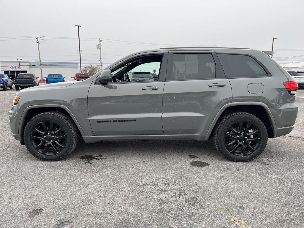 used 2020 Jeep Grand Cherokee car, priced at $20,040