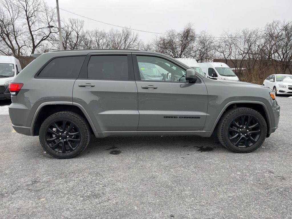 used 2020 Jeep Grand Cherokee car, priced at $20,040