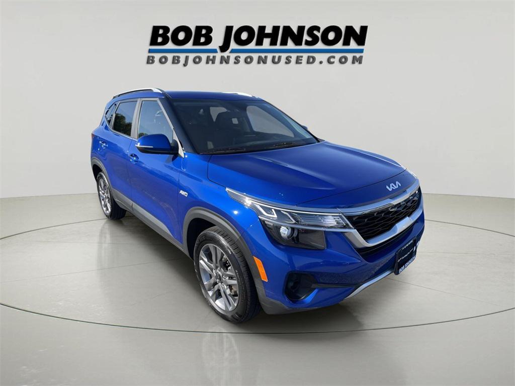 used 2020 Nissan Altima car, priced at $17,218