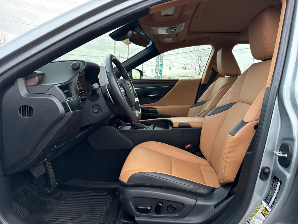 used 2023 Lexus ES 350 car, priced at $35,924