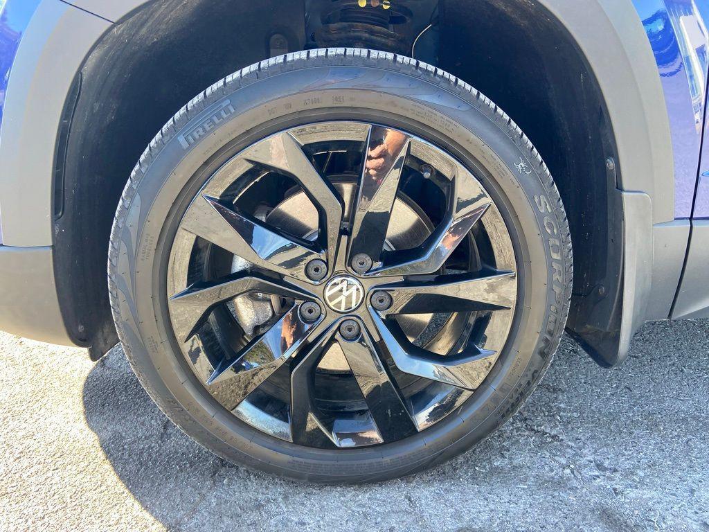 used 2022 Volkswagen Taos car, priced at $19,294