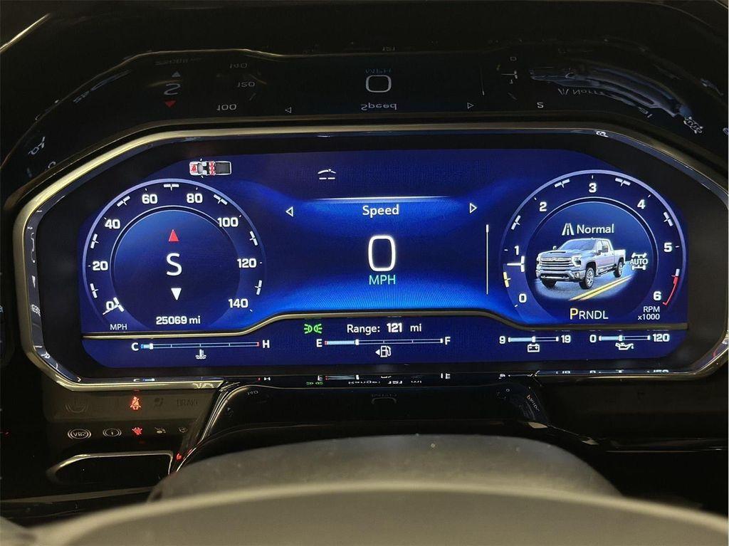 used 2024 Chevrolet Silverado 2500 car, priced at $62,826