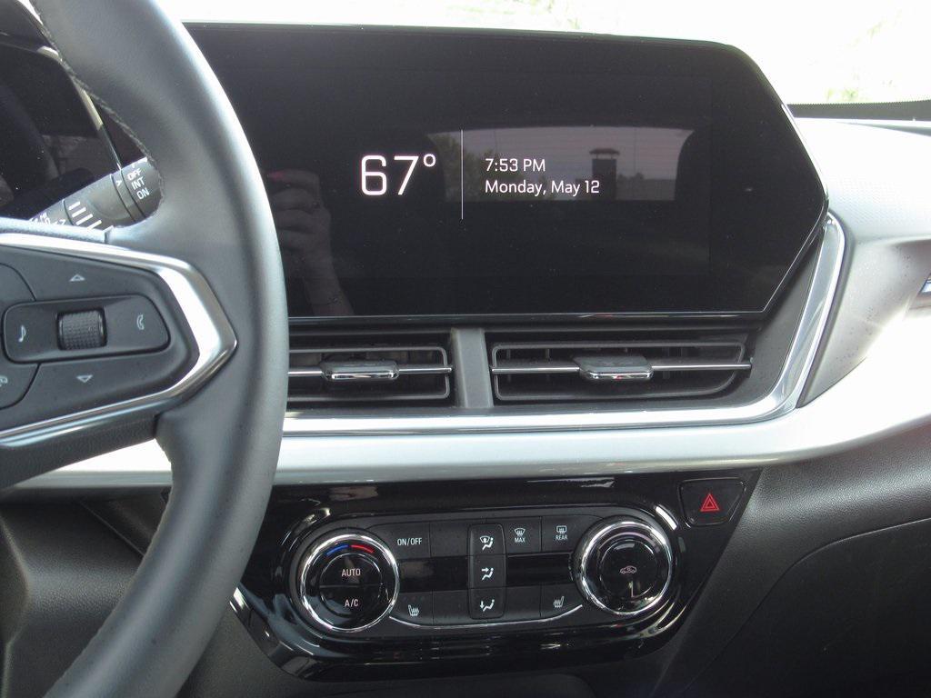 used 2024 Chevrolet Trax car, priced at $21,985