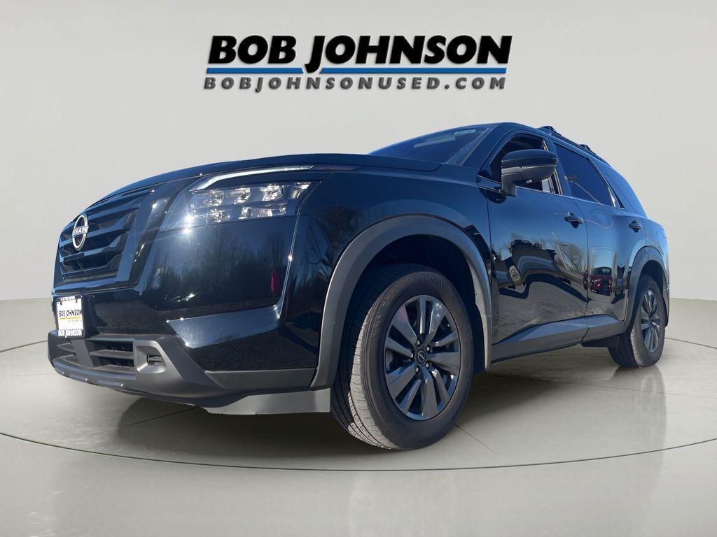 used 2024 Nissan Pathfinder car, priced at $32,199