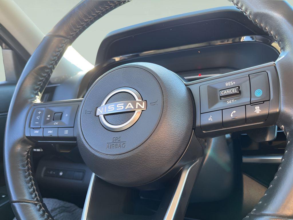 used 2024 Nissan Pathfinder car, priced at $32,199