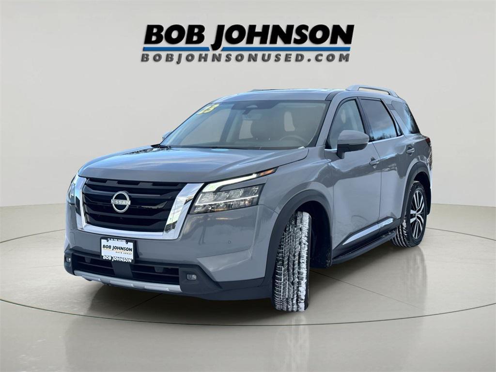 used 2023 Nissan Pathfinder car, priced at $34,427