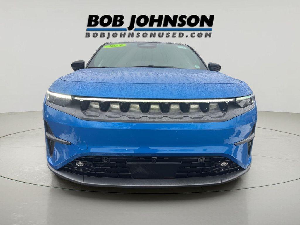 used 2025 Jeep Wagoneer S car, priced at $41,990