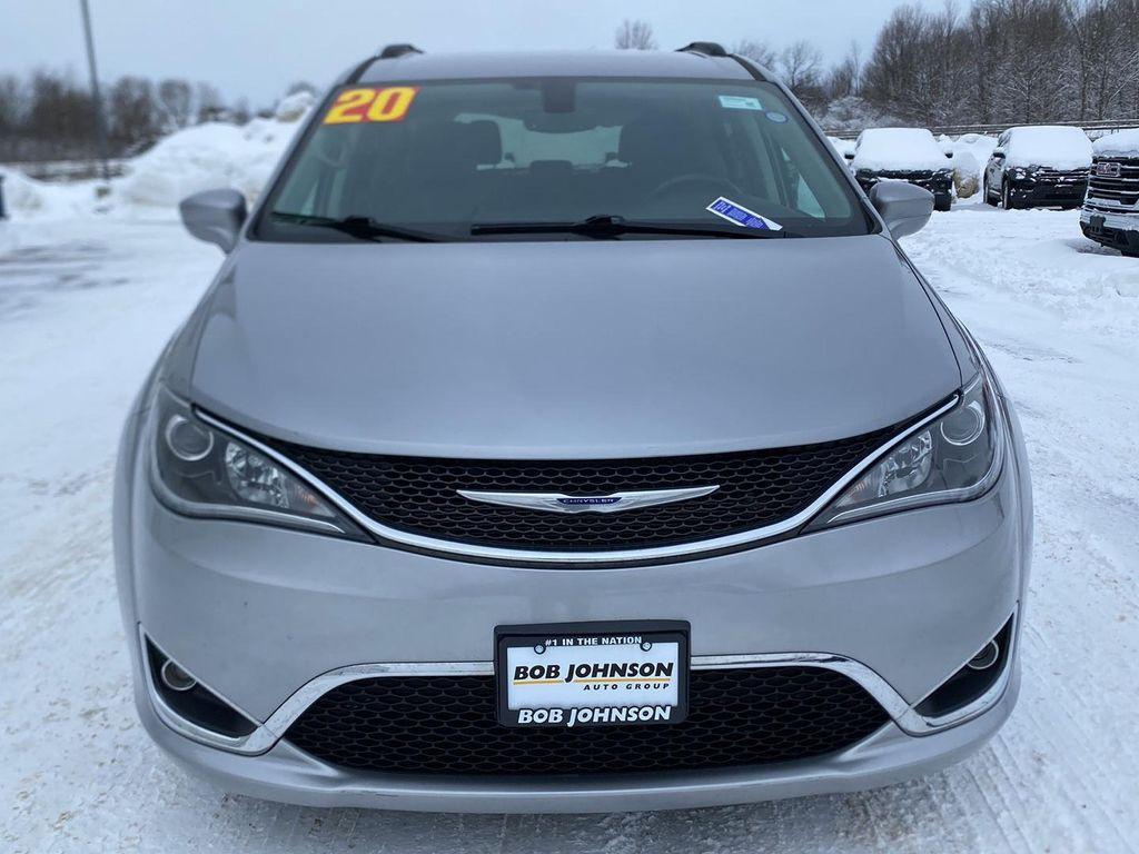 used 2020 Chrysler Pacifica car, priced at $18,600