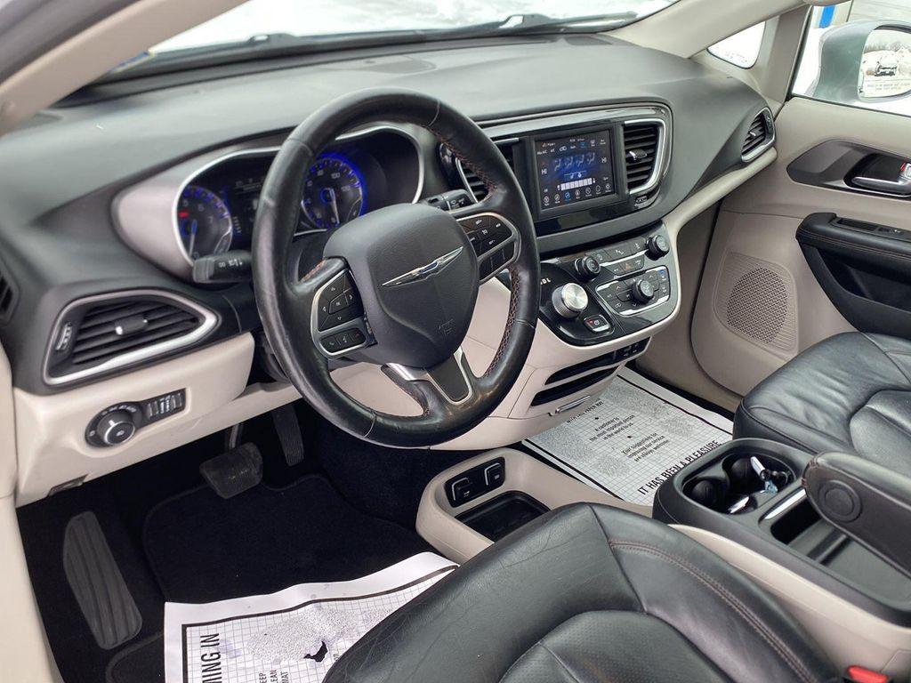 used 2020 Chrysler Pacifica car, priced at $18,600