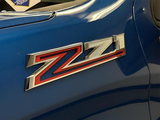 2022 Glacier Blue Metallic Chevrolet Silverado 1500