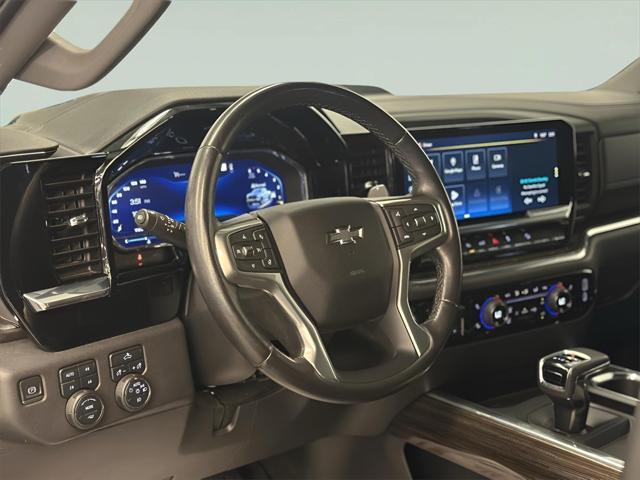 2022 Glacier Blue Metallic Chevrolet Silverado 1500