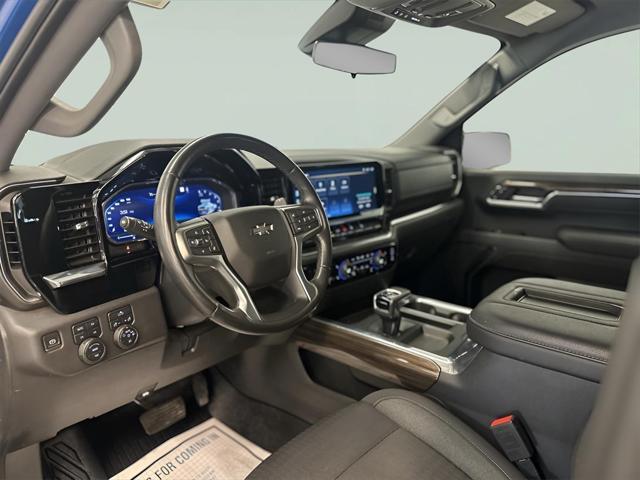 2022 Glacier Blue Metallic Chevrolet Silverado 1500
