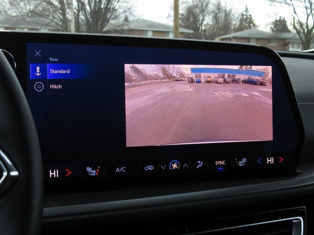 used 2025 Chevrolet Traverse car, priced at $38,947