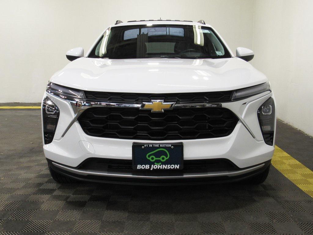 used 2024 Chevrolet Trax car, priced at $20,769