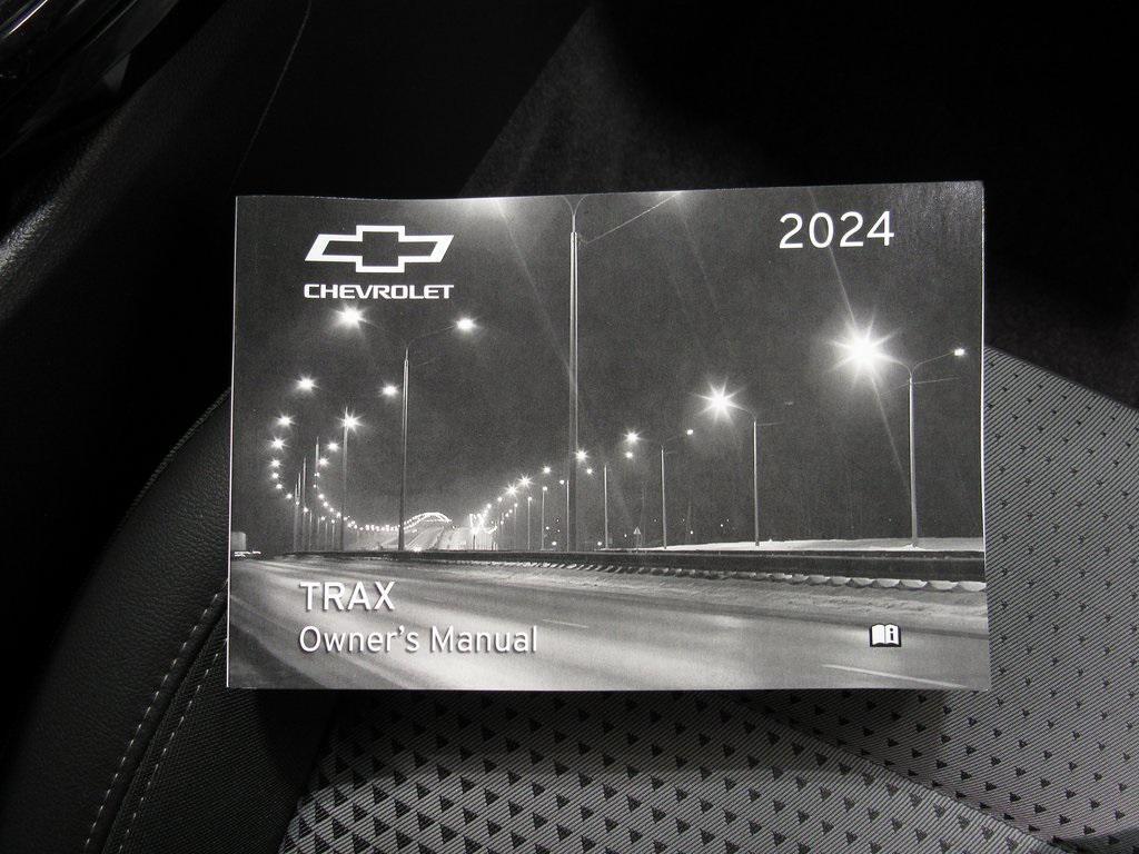 used 2024 Chevrolet Trax car, priced at $20,769
