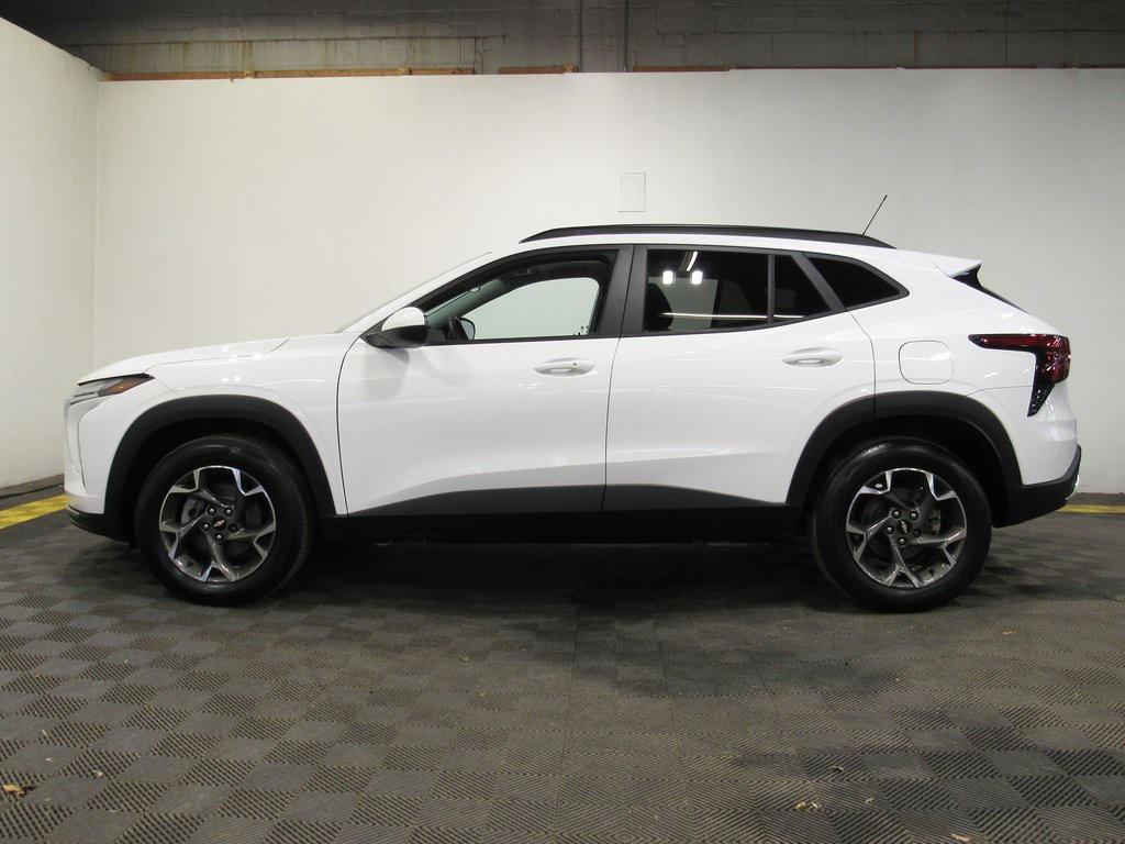 used 2024 Chevrolet Trax car, priced at $20,769