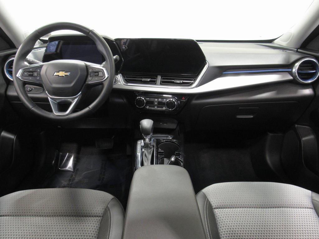 used 2024 Chevrolet Trax car, priced at $20,769