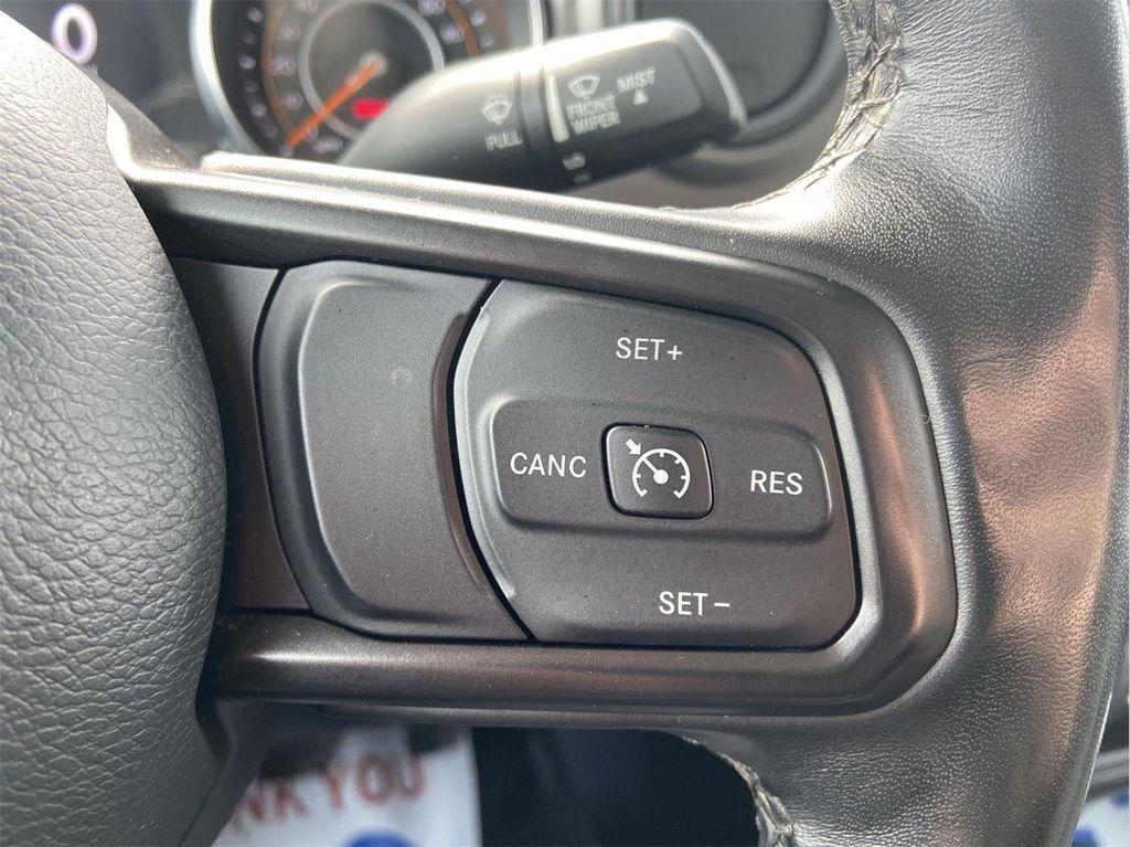 used 2022 Jeep Gladiator car, priced at $30,556