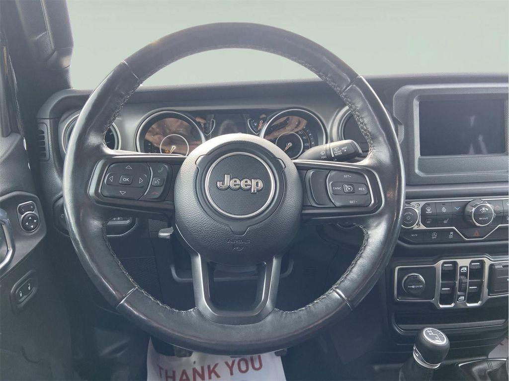 used 2022 Jeep Gladiator car, priced at $30,556